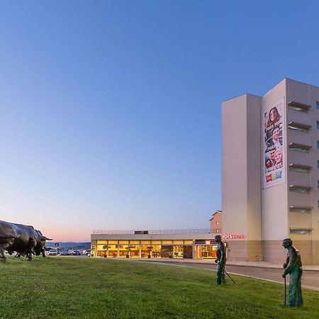 Hotel Ibis Bragança Εξωτερικό φωτογραφία